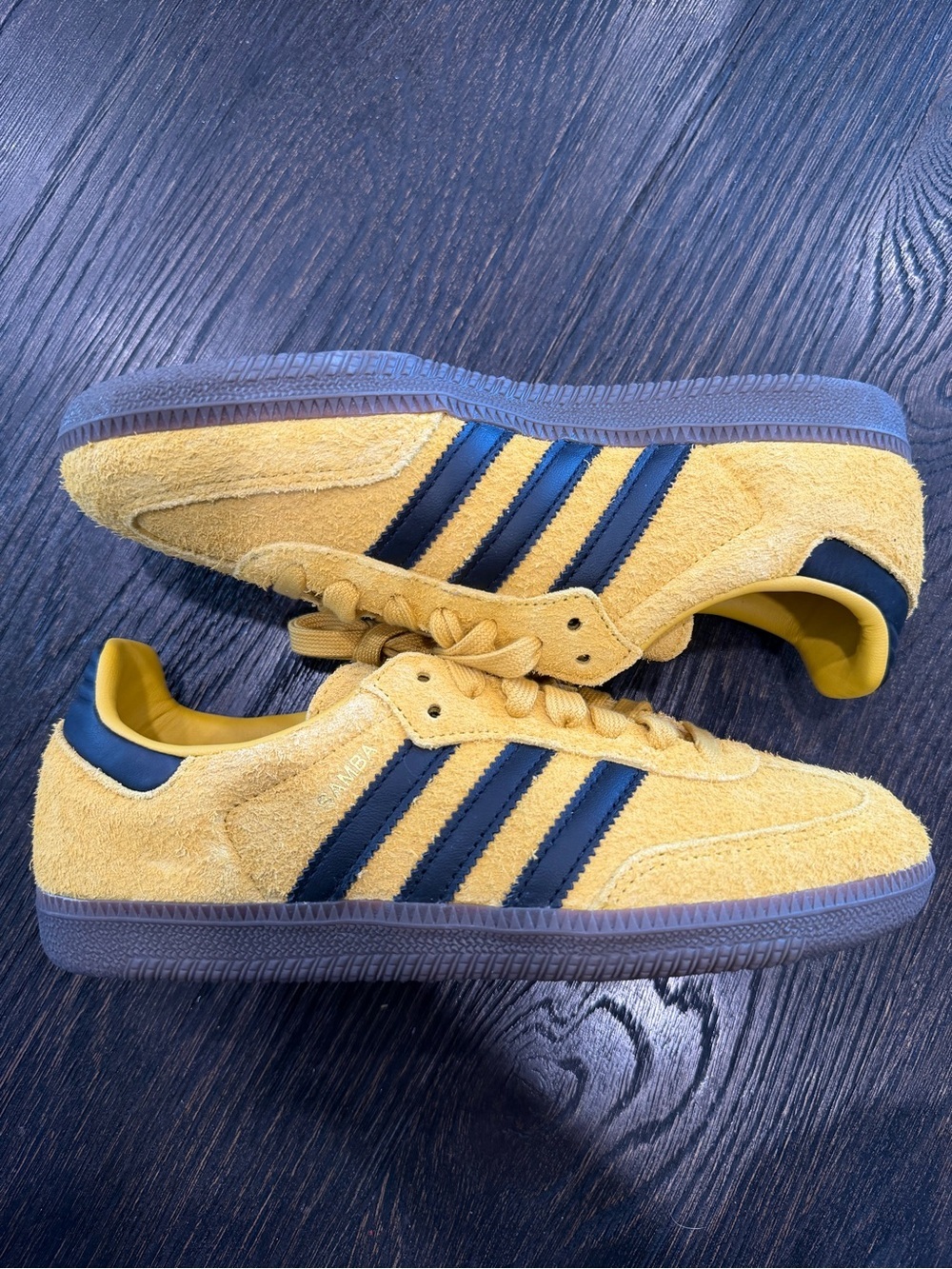Adidas Samba OG  Yellow suede upper with black leather stripes Size 5.5